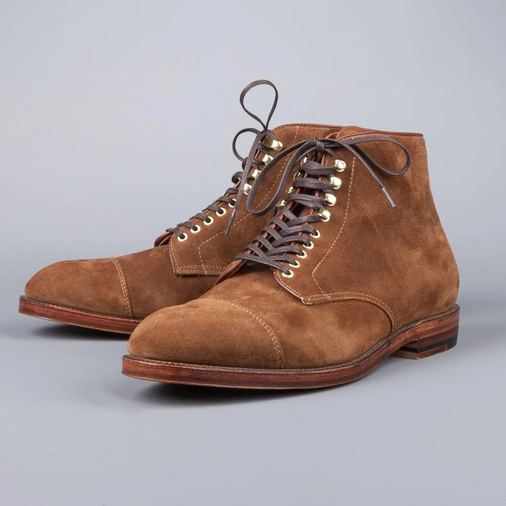 snuff suede captoe boots