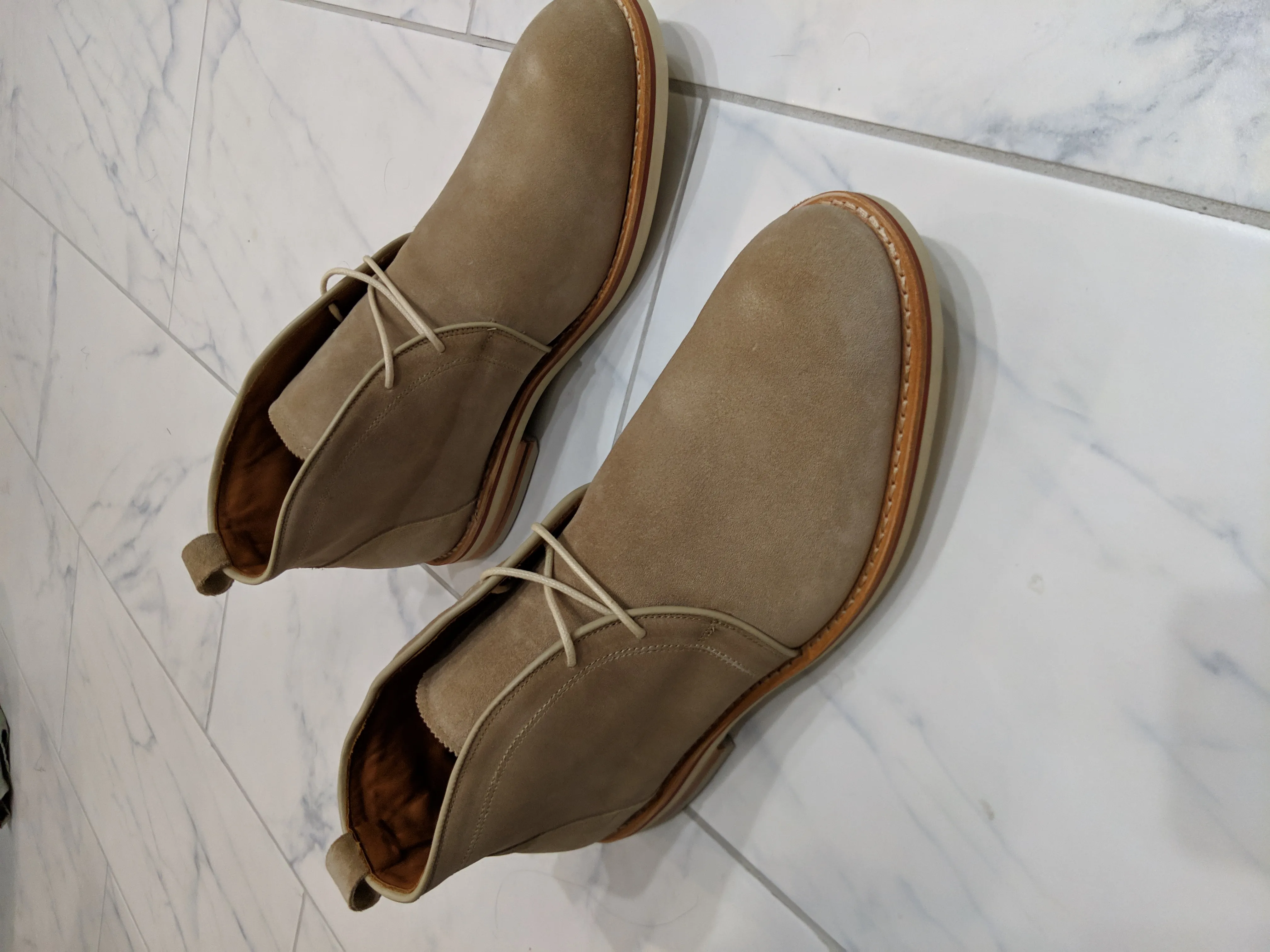 Allen Edmonds Nomad Chukka