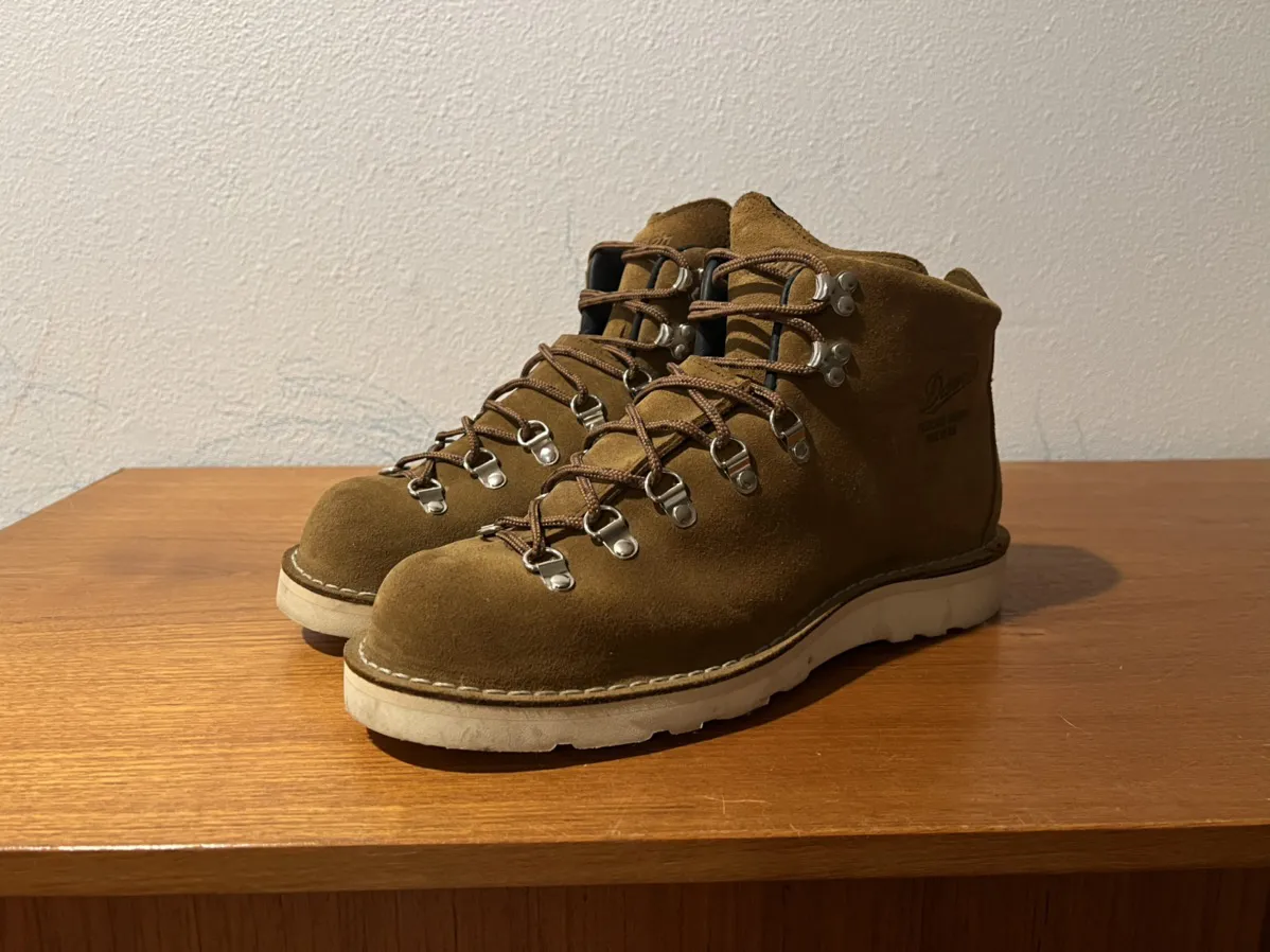 Danner Boot Mountain Light Pettygrove
