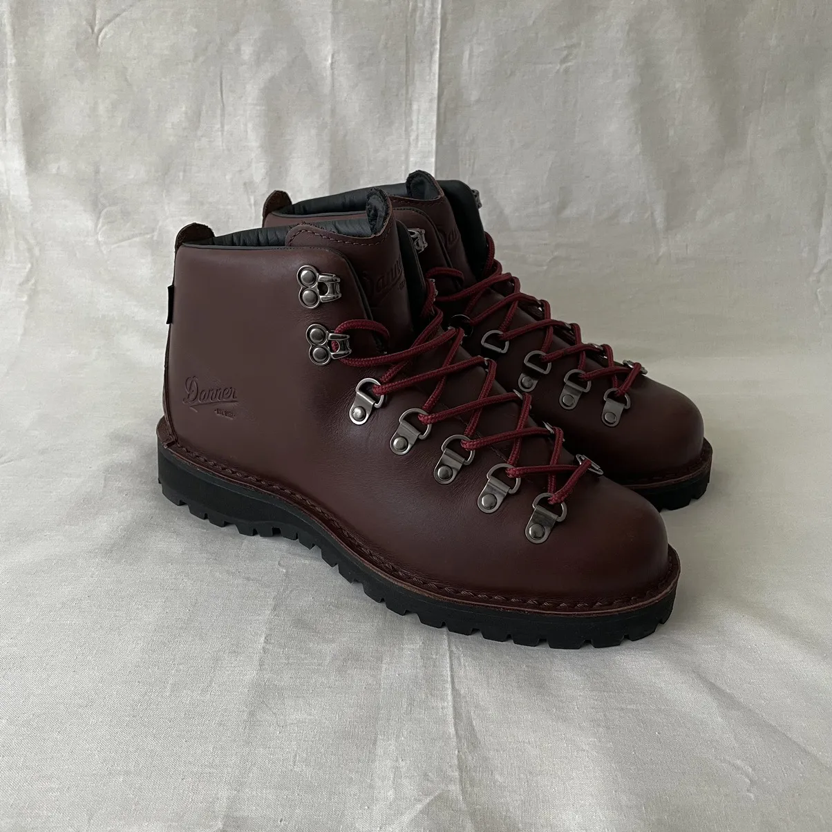 Danner D121005 Trail Field Light Mountain Boots Goretex