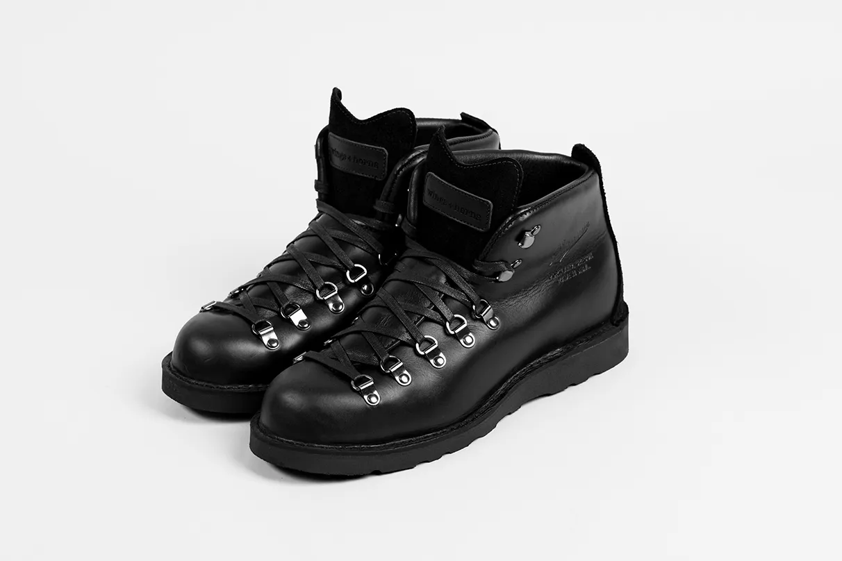 Wings + Horns Mountain Light Boots