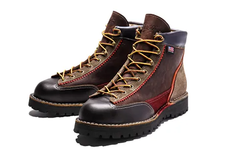 Danner Light Coloration