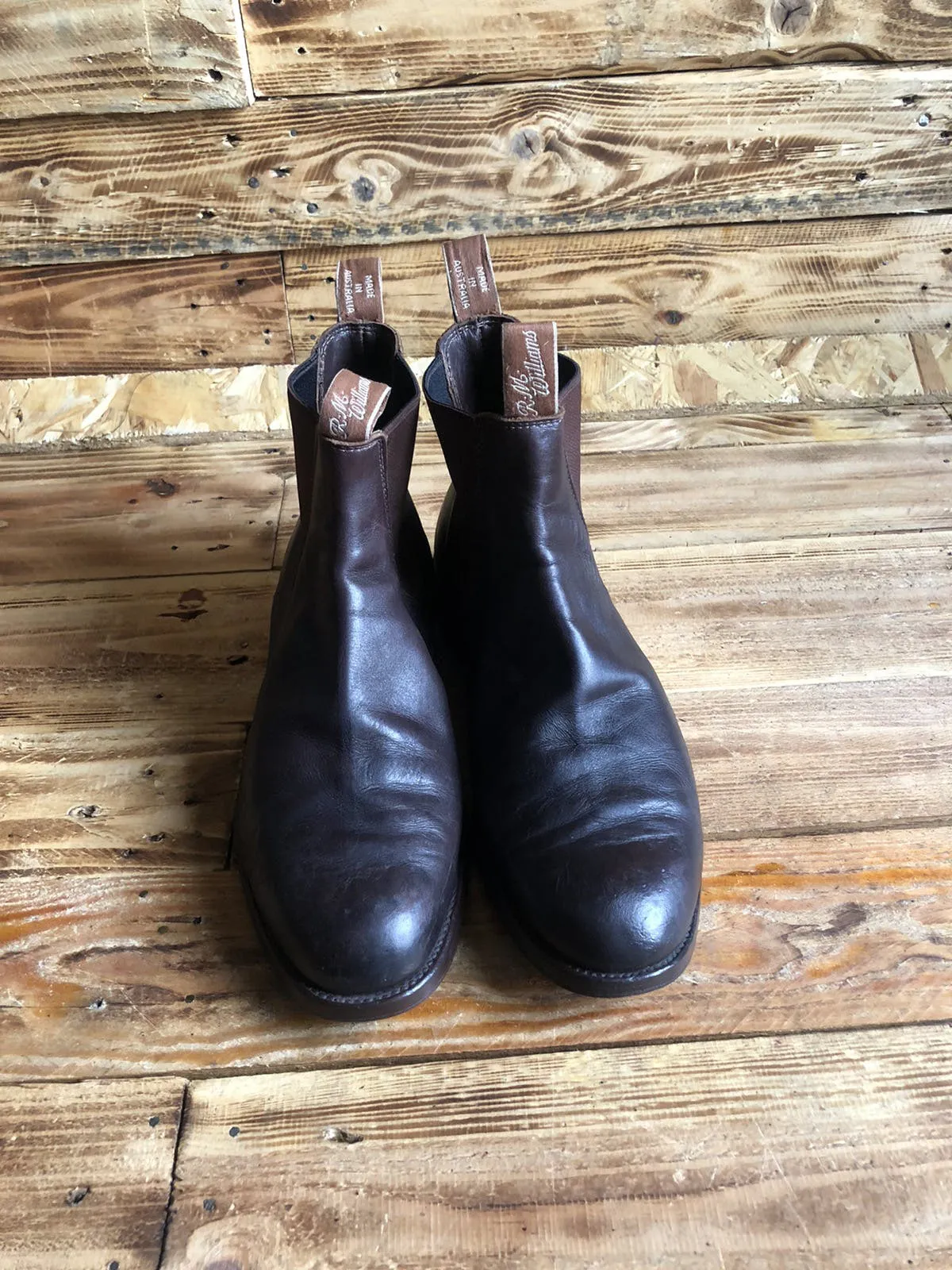 R.M.Williams Chelsea boots