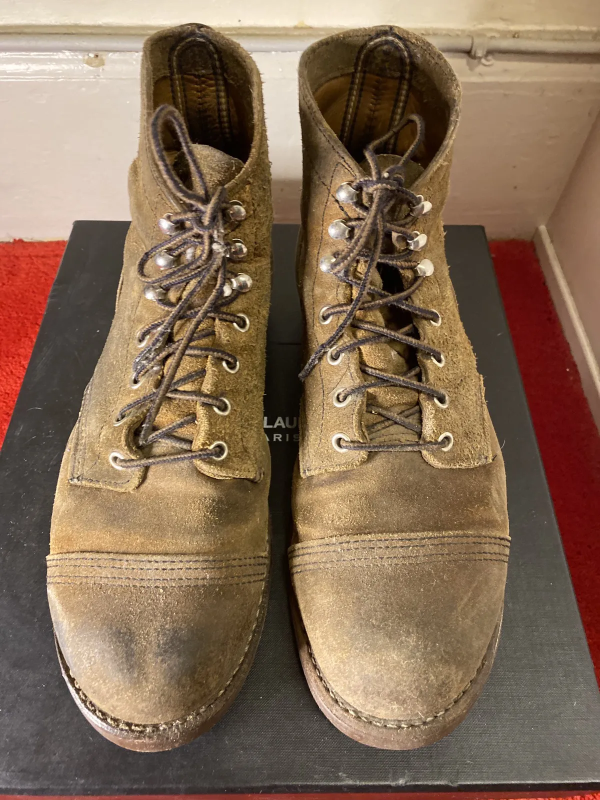 Red Wing worknan boots