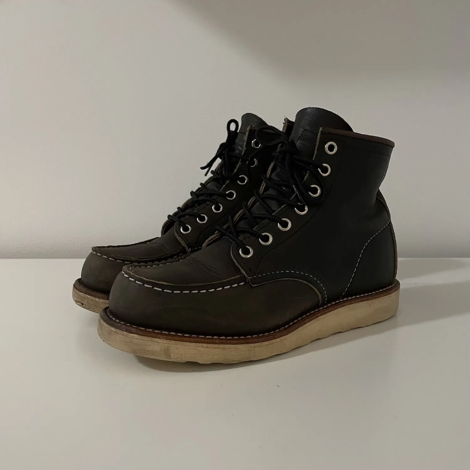 8890 6" Classic Moc Toe