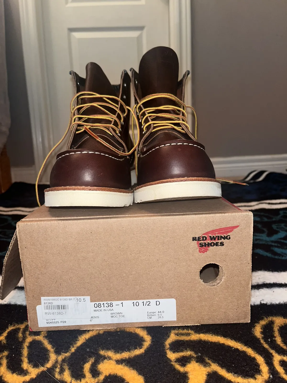 Red wing classic moc