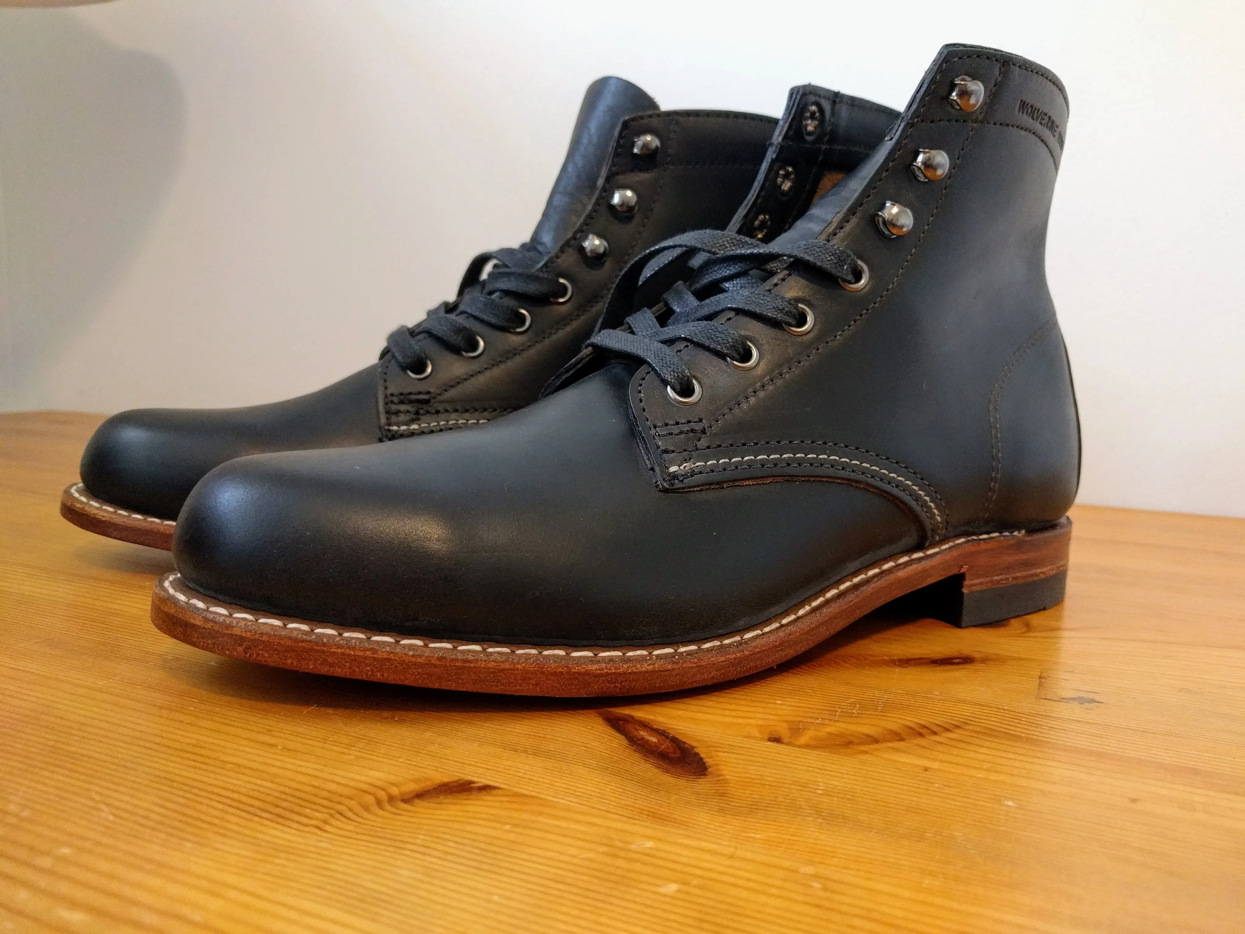 1000 Mile (black)