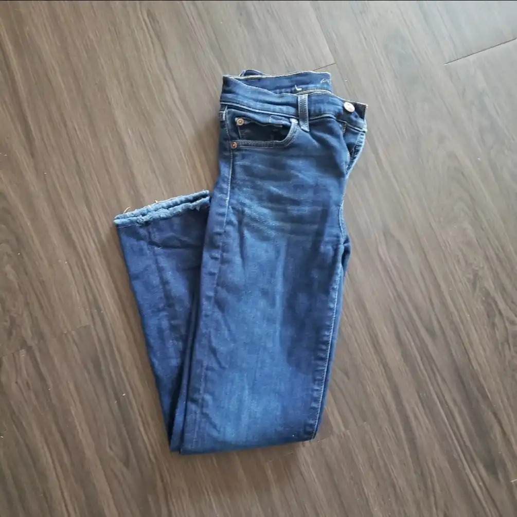 Roxanne Ankle Jean