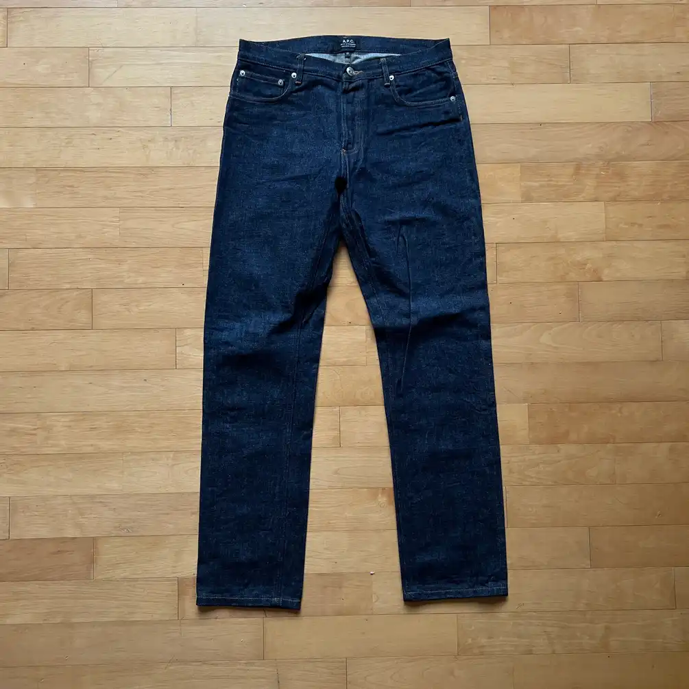 A.P.C. Petit standard 32