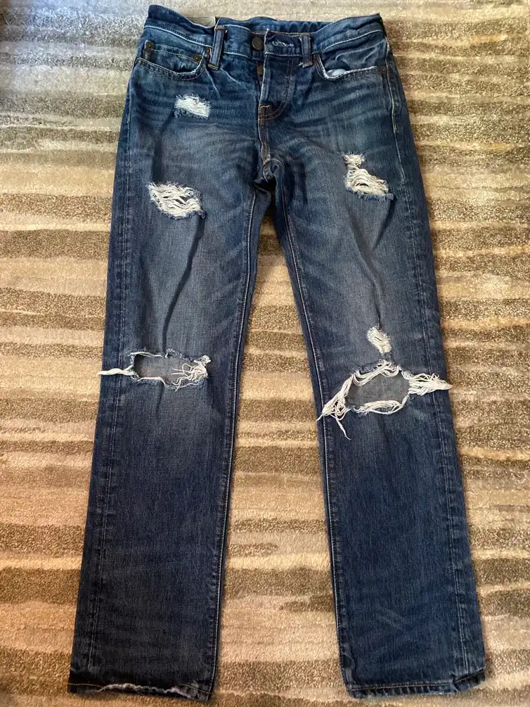 Abercrombie & Fitch Ripped Distressed Skinny Denim Jeans
