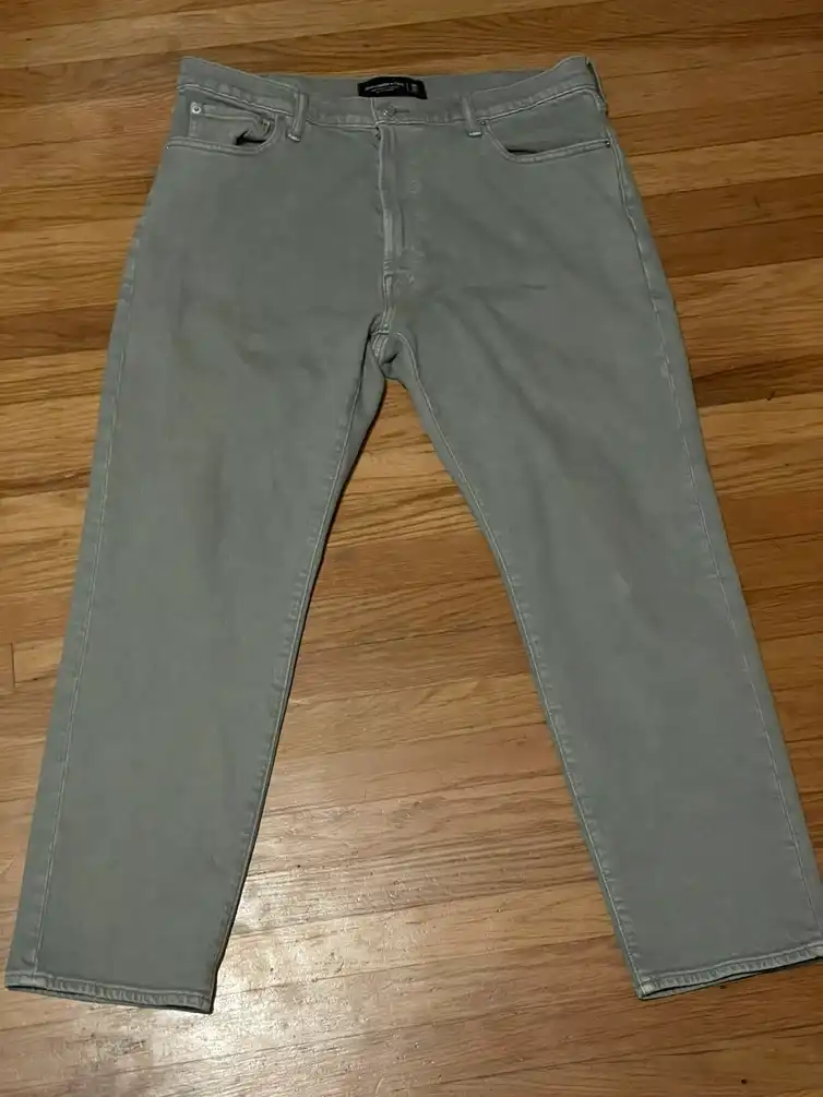 Abercrombie & Fitch 90’s Straight Jeans in Green/Grey