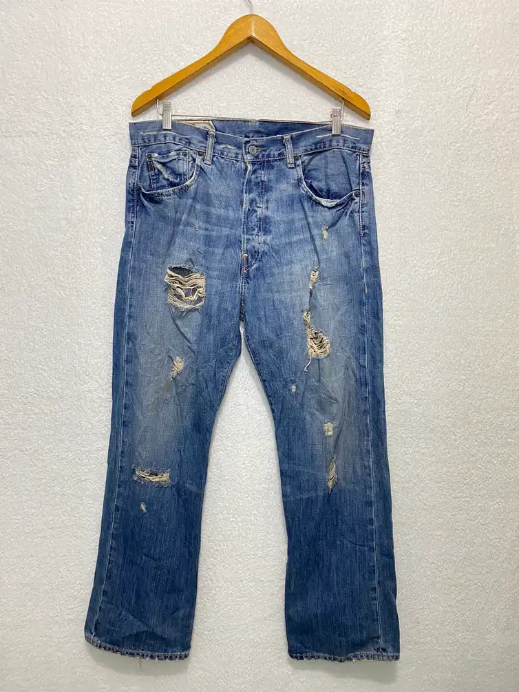 Abercrombie And Fitch Distressed Denim