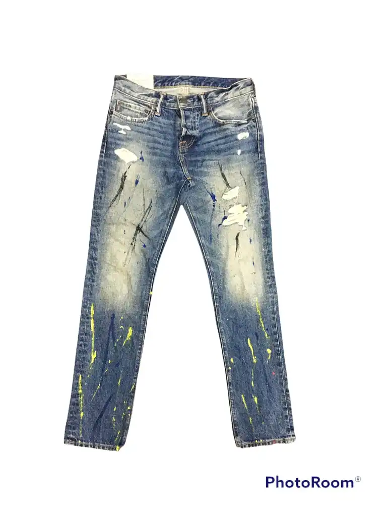 Abercrombie & Fitch New York Distressed Painter Denim
