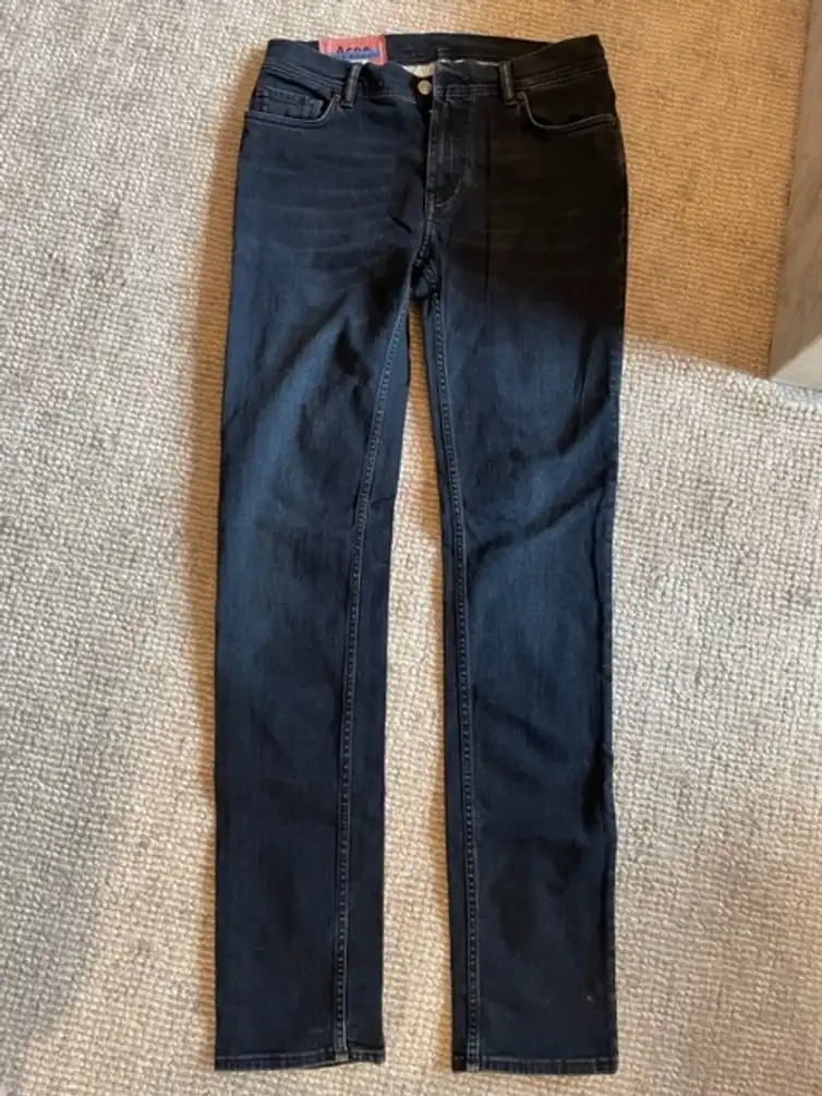 NORTH BLUE BLACK Black Konst