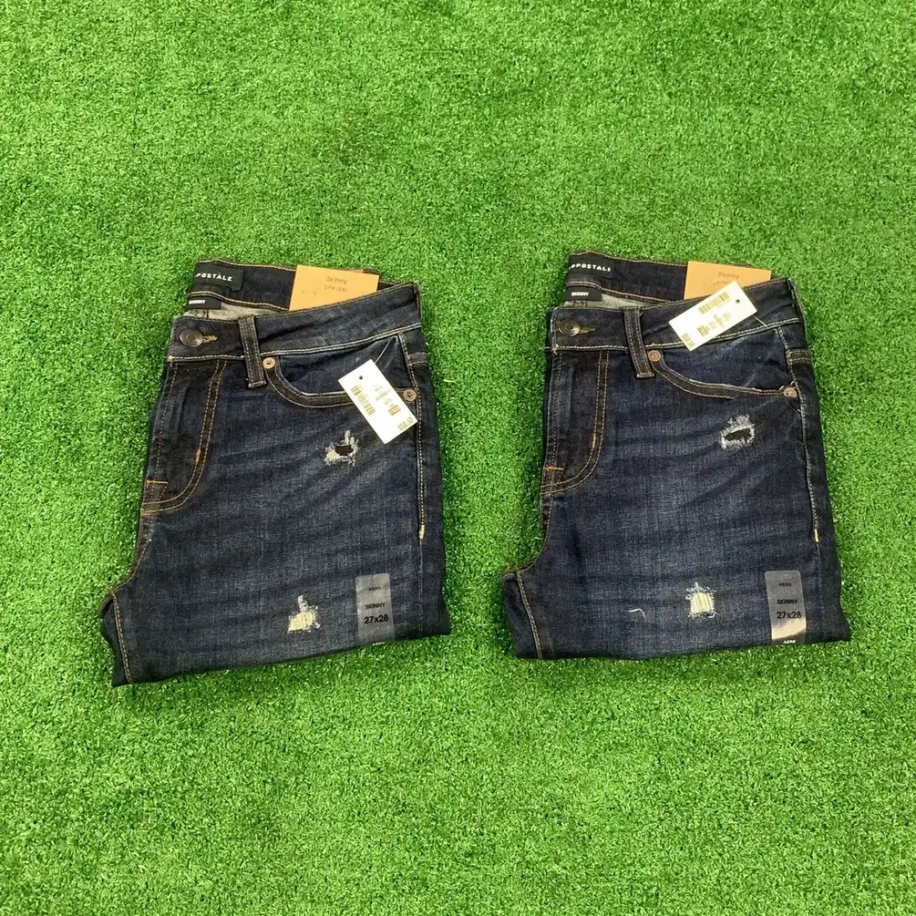 2 NWT Aeropostale Dark Wash Distressed Skinny Jeans
