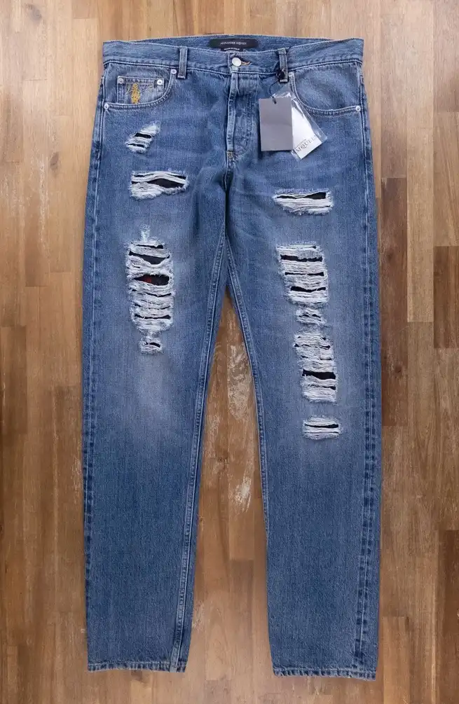 ALEXANDER MCQUEEN blue selvedge straight shredded jeans 34