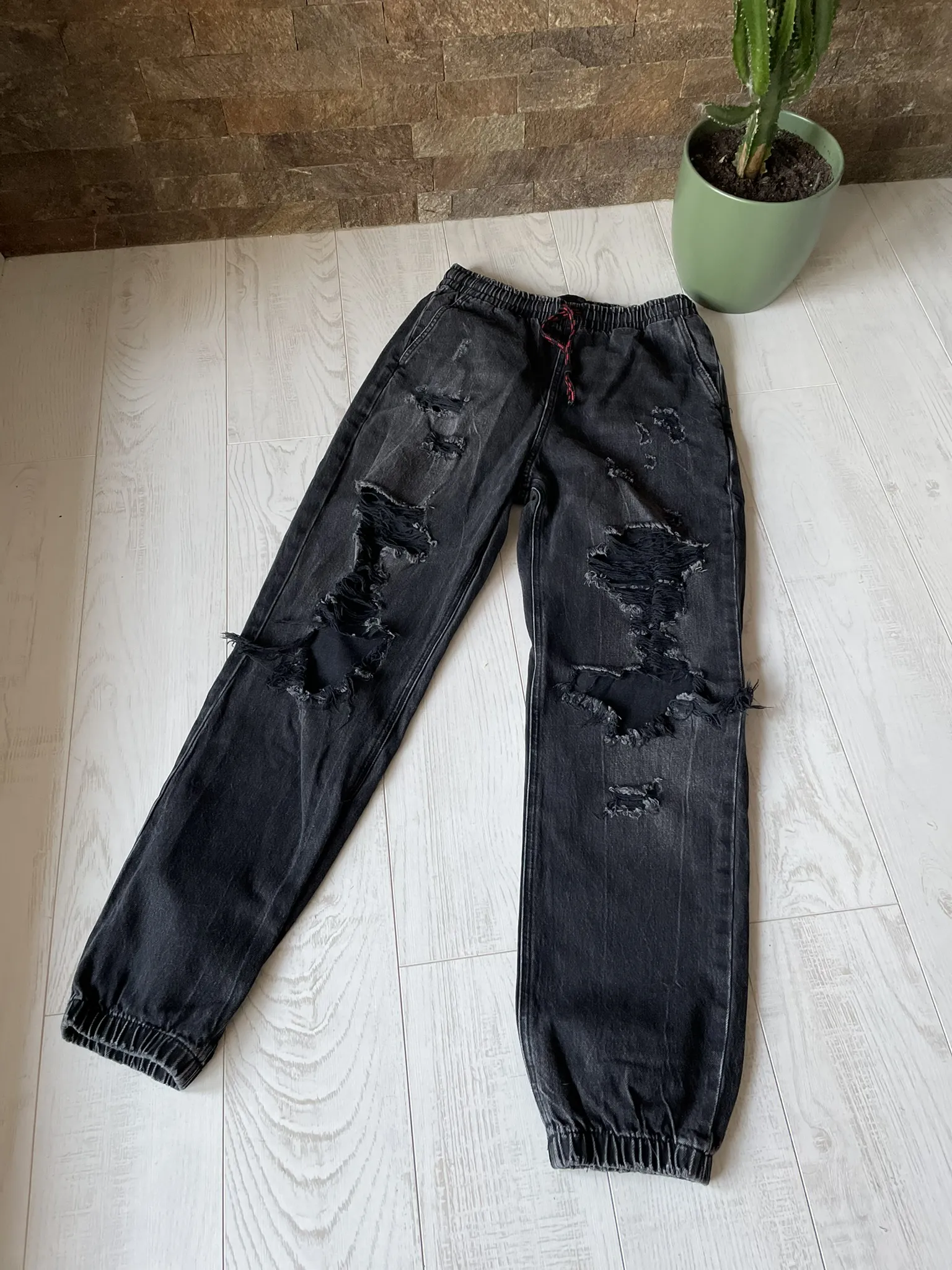 Alexander Wang Distressed Denim Jeans/Joggers