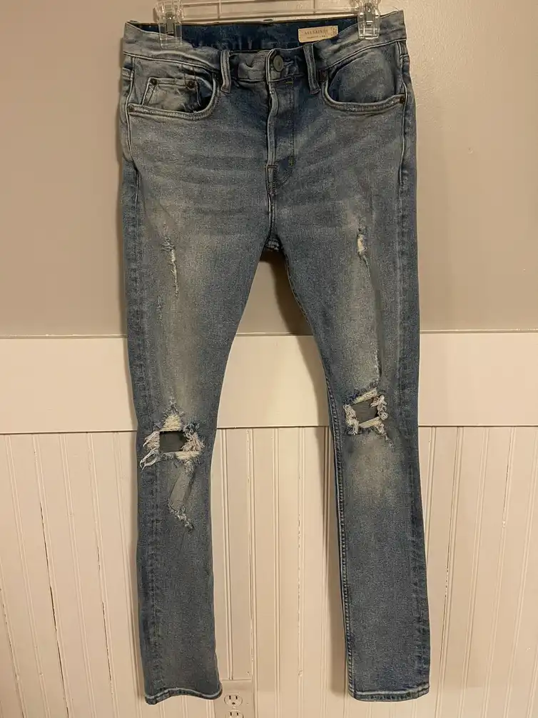Ichnaw Cigarette Stretch Destroyed Denim