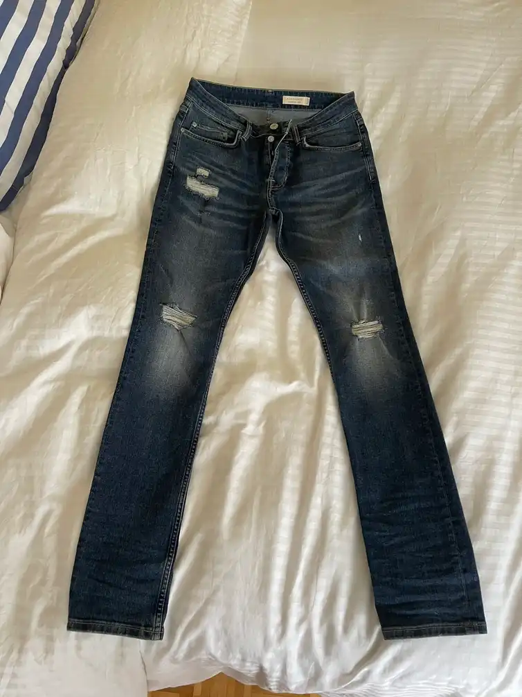 Cigarette Jeans