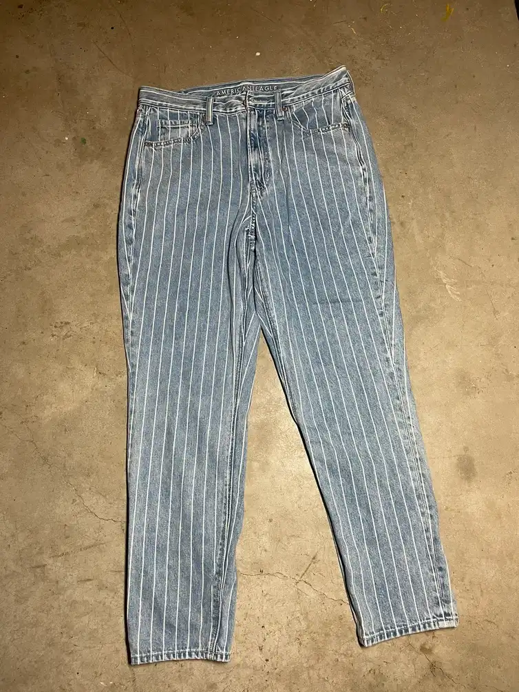 American Eagle Mom Jeans Striped