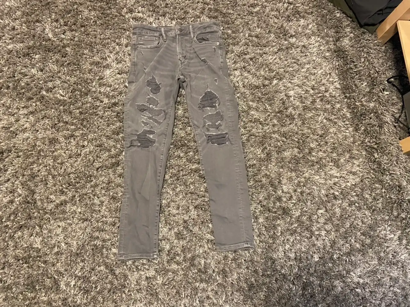 Grey skinny jeans