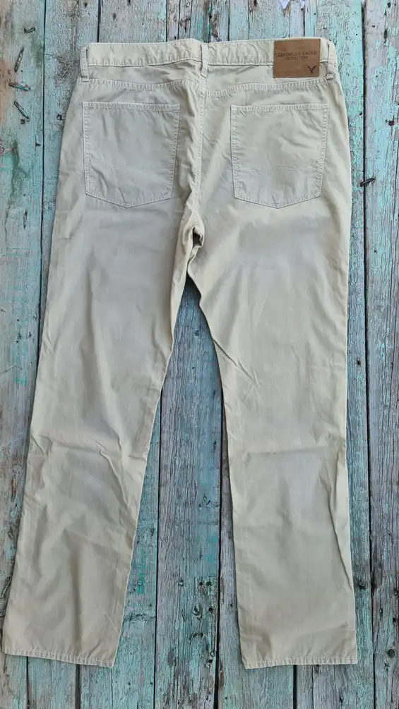 AMERICAN EAGLE OUTFITTERS beige jeans