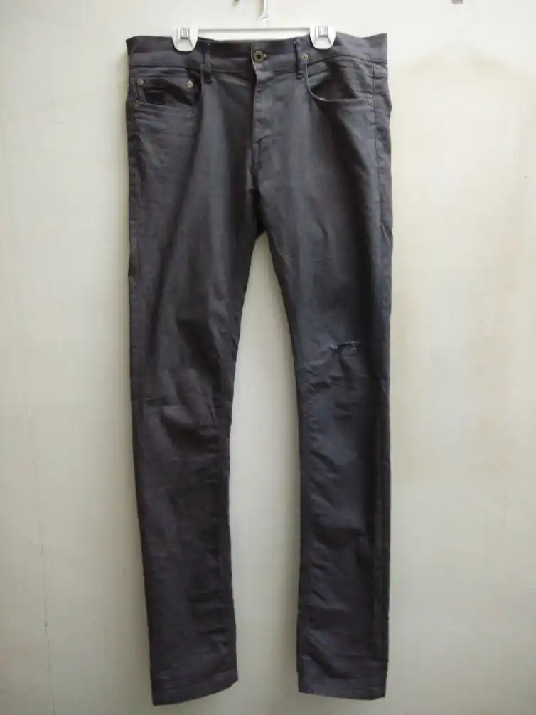 Distressed Apri 77 Pants