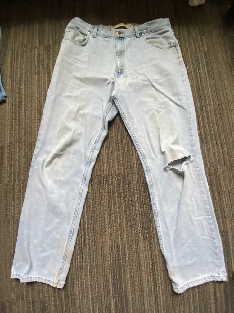 Light Wash Relax Fit Jeans