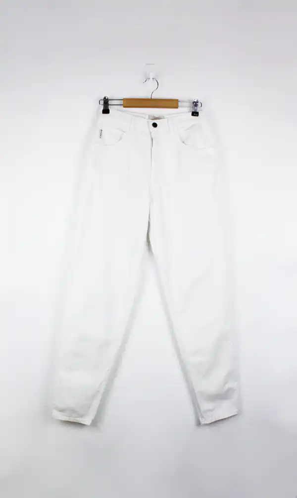 Vintage Armani Jeans Back Logo White Denim Jeans Pants