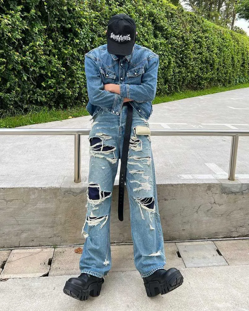 BALENCIAGA FW21 DISTRESSED DENIM