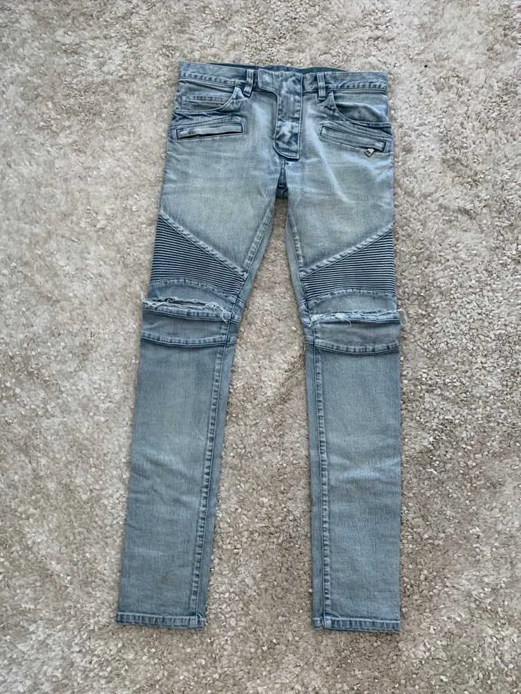 Knee ripped/Light Blue Bikers