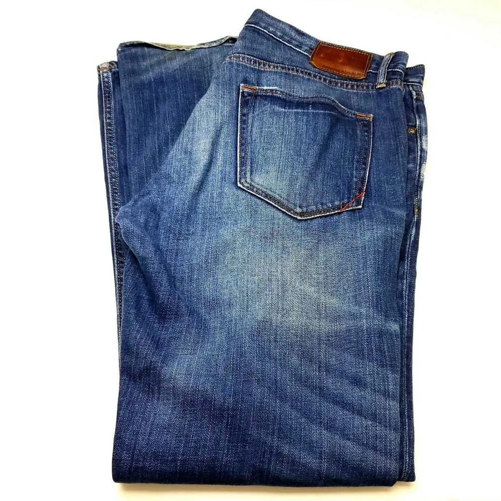Banana Republic Factory Distressed Blue Jeans 36/32 Mid