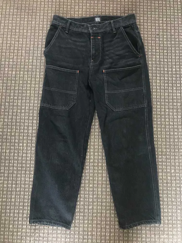 BDG Bow Fit Cargo Jean