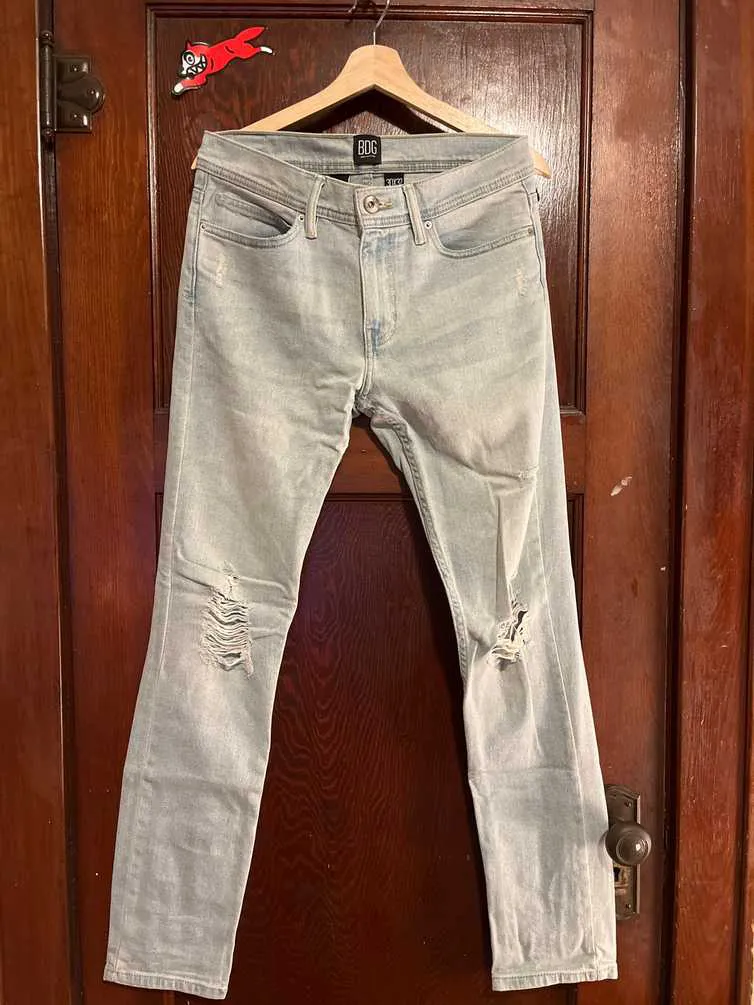 Urban Outfitters x BDG | Skinny Ripped Blue Wash Jeans