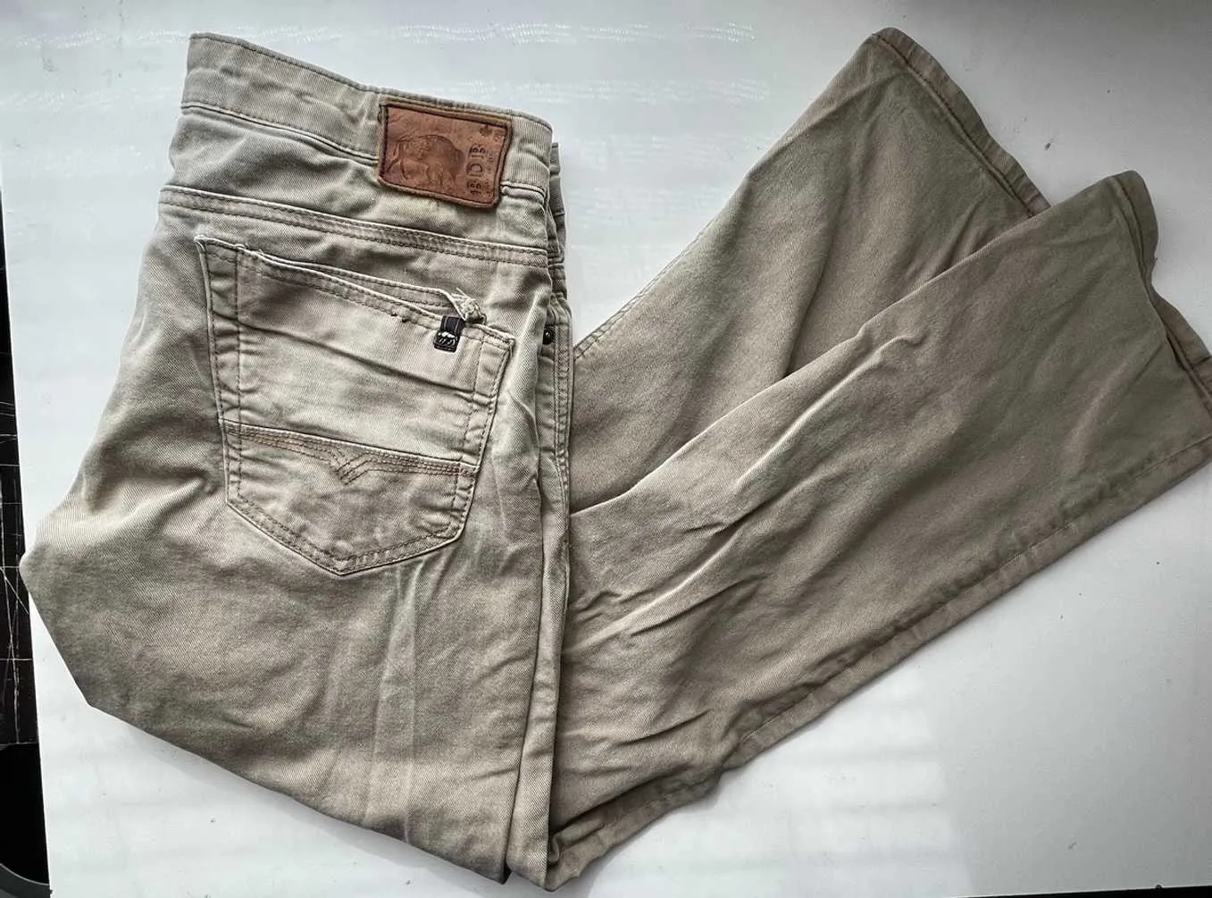 Khaki Buffalo Six-X Quad-Back Pocket Pants