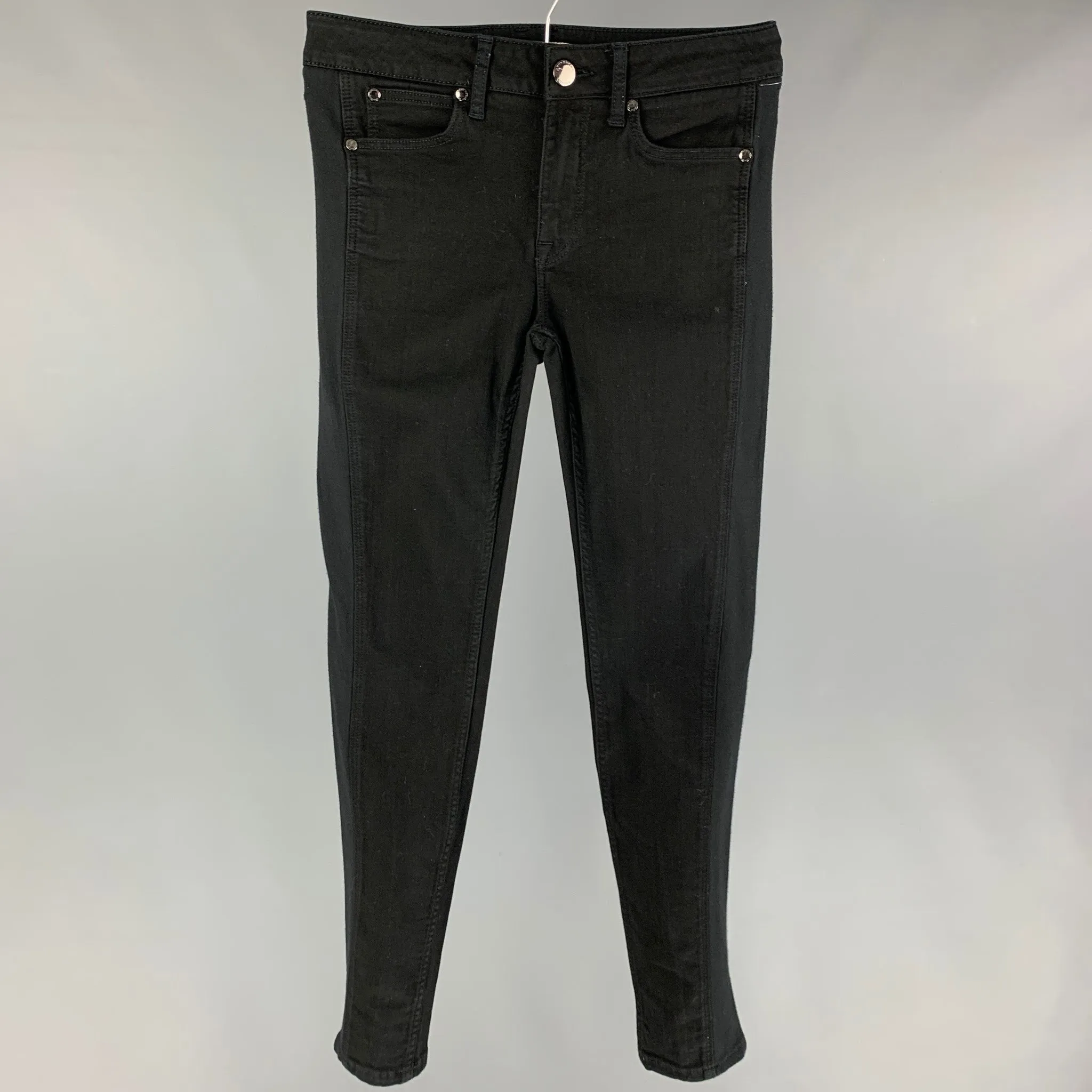 Black Skinny Jeans