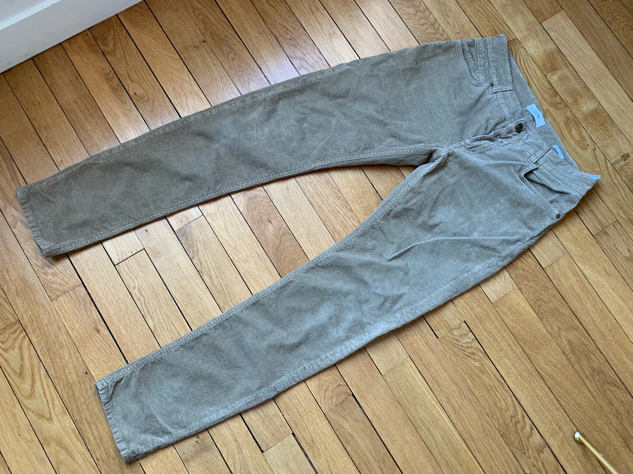 Unity Slim Corduroy