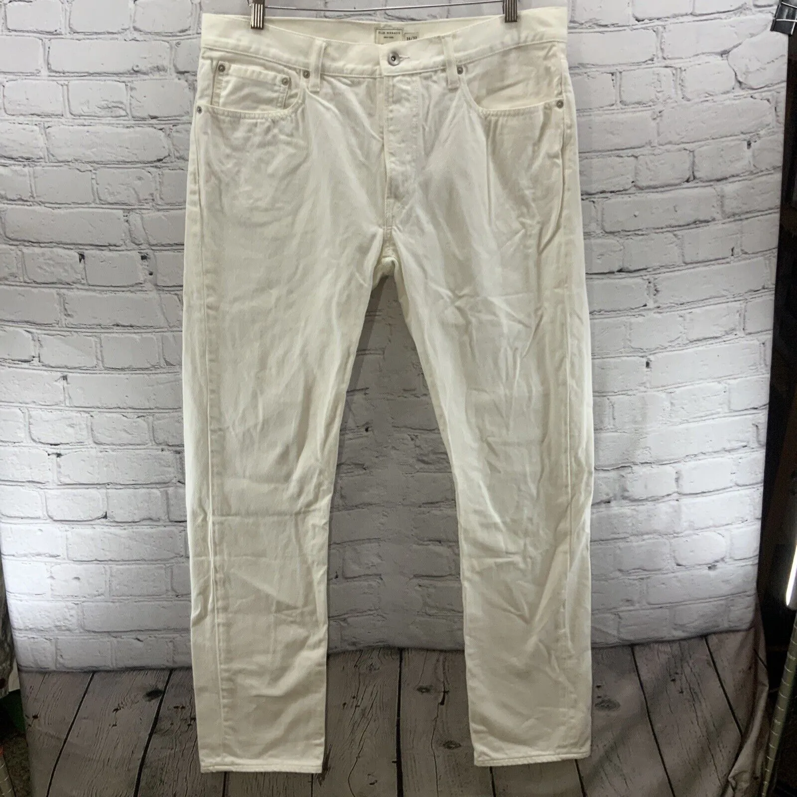 Club Monaco Jeans Mens Sz 36 x 32 White Denim Straight Fit