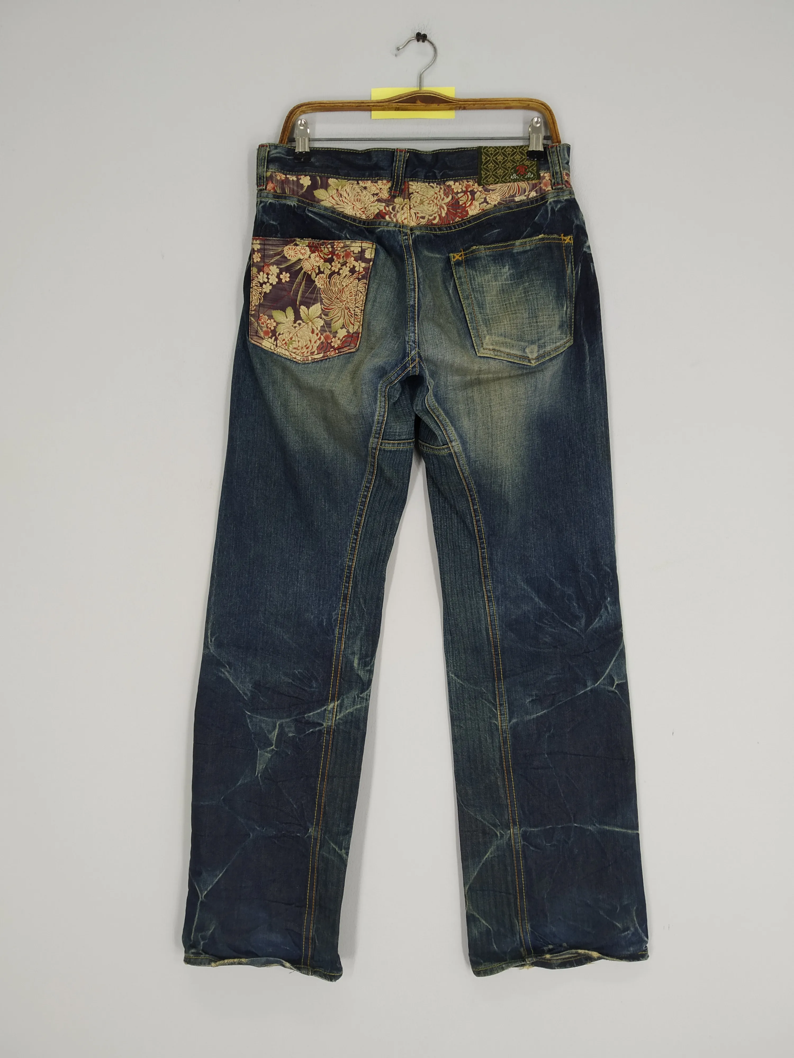 Eternal Japan Ripped Souvenir Pattern Denim Jeans