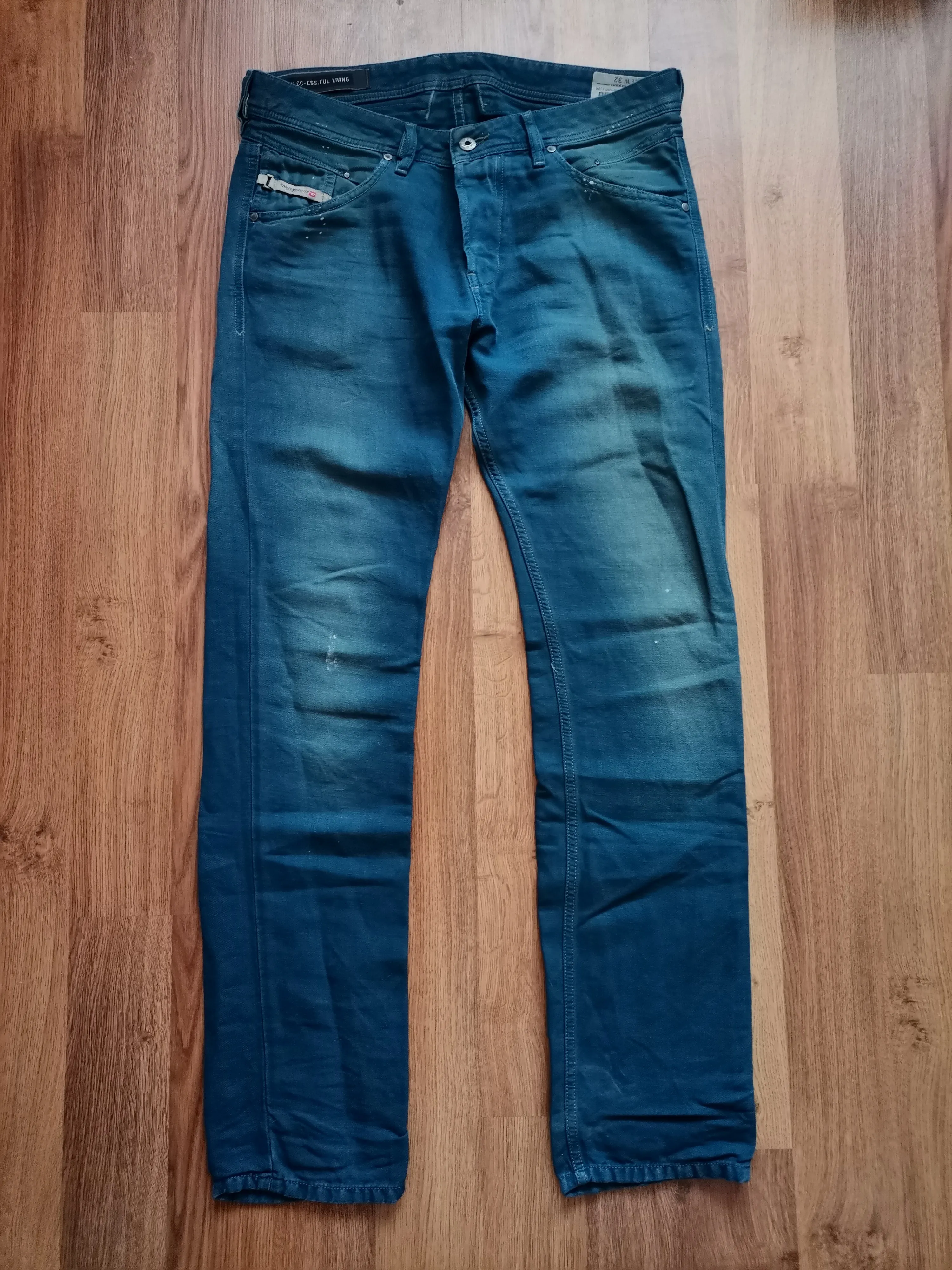 Diesel Belther Painted Jeans 44 cm waist