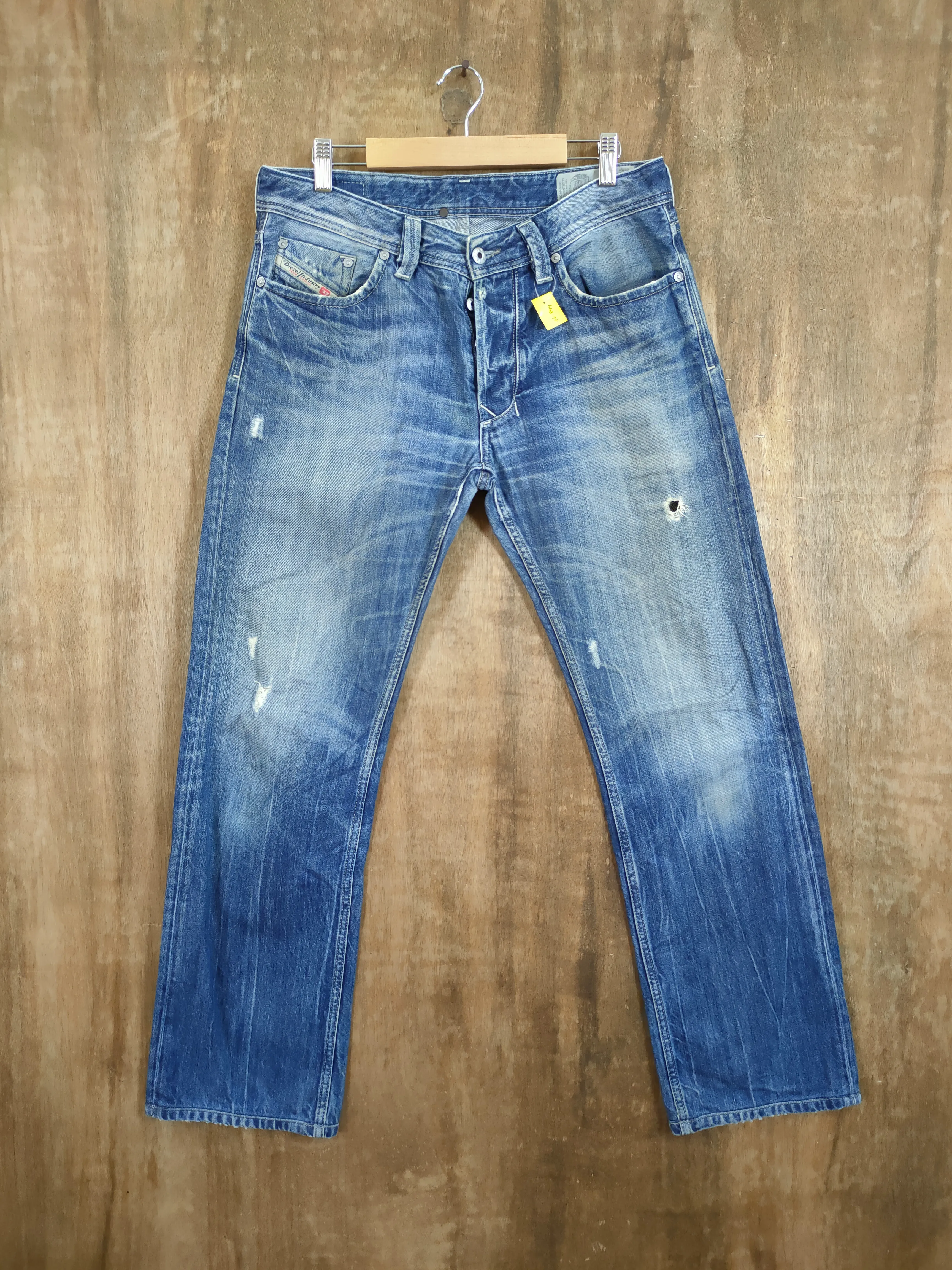 Diesel Larkee streetwear distressed denim pants #46-899