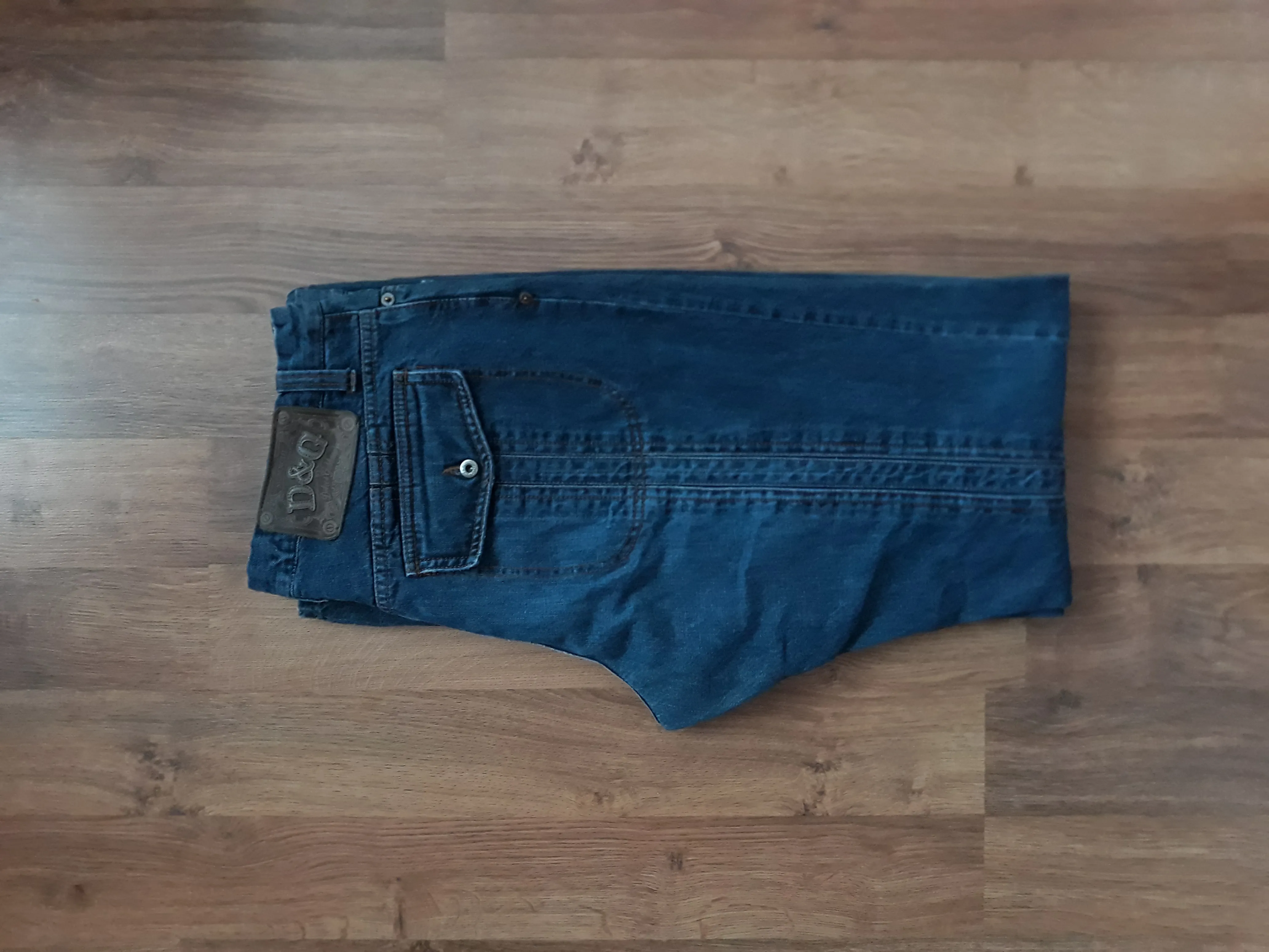 Vintage D&G Jeans 45 cm waist