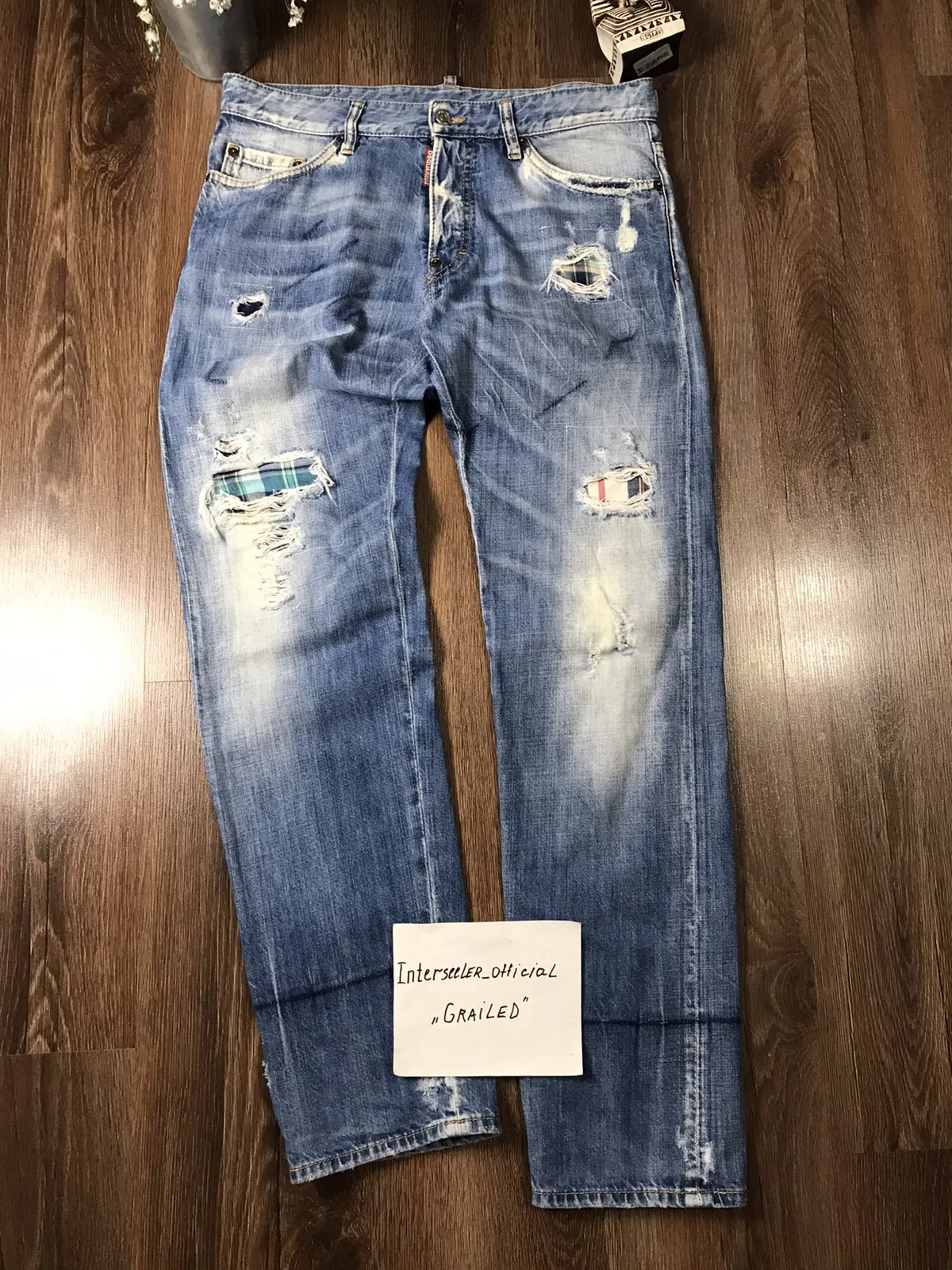 Dsquared2 distressed denim Washed jeans