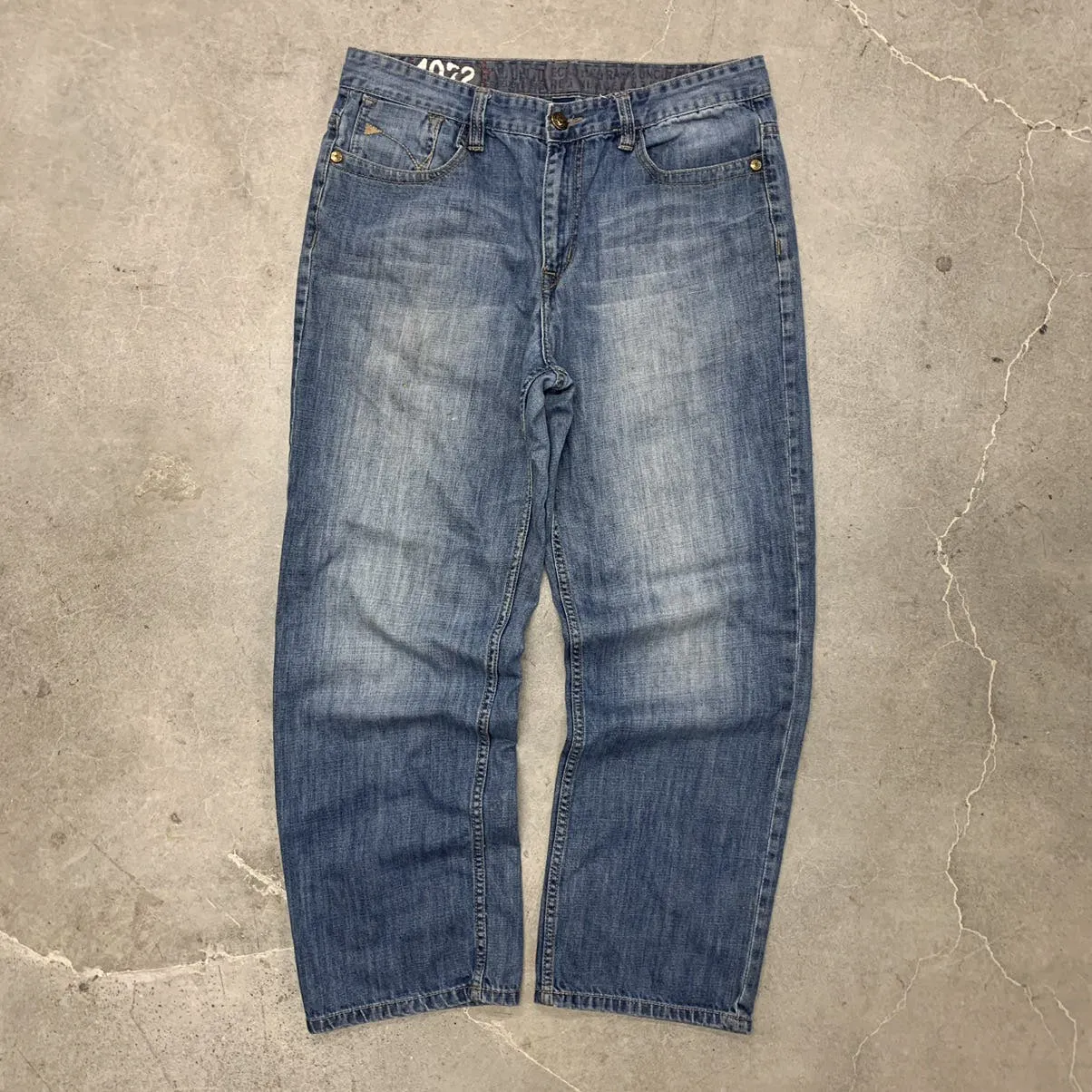 Ecko Unltd vintage denim embroidered y2k 90s streetwear