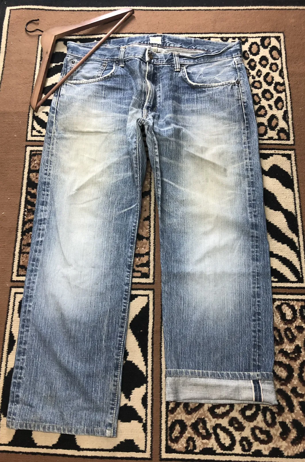 VINTAGE SELVEDGE EDWIN 505zx BLUE WASH DISTRESSED DENIM