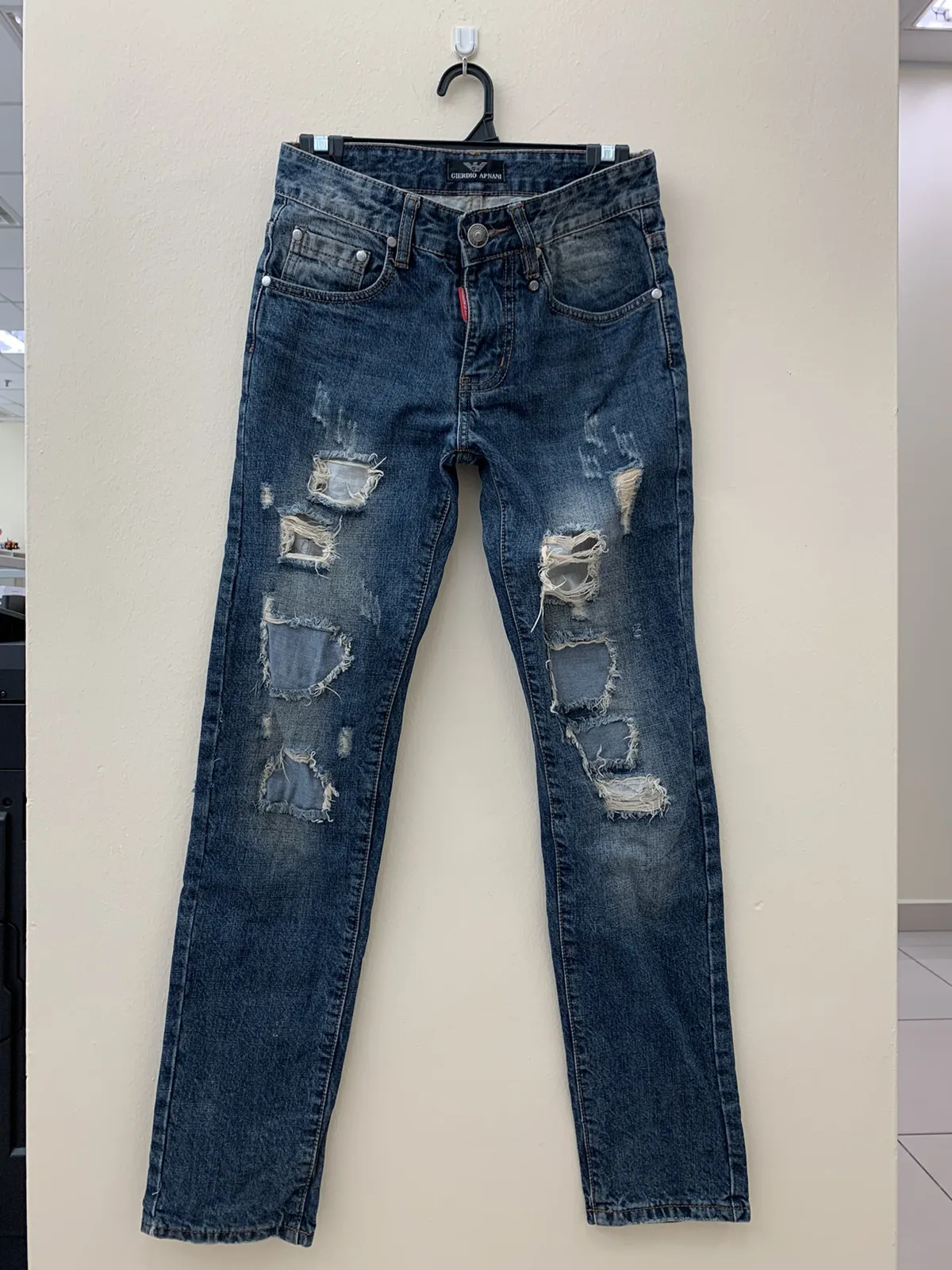 ARMANI Distressed Denim Nice design patches saiz 28 blue
