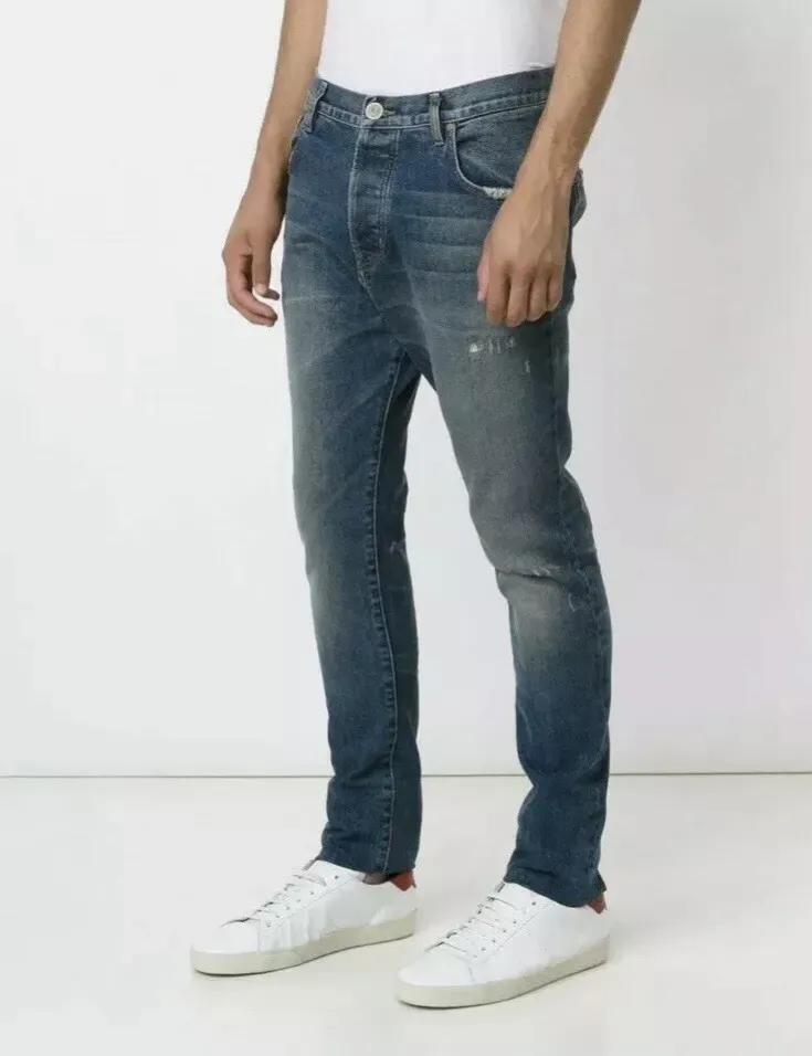 NWT men’s $550 denim navy distressed skinny jeans size 29