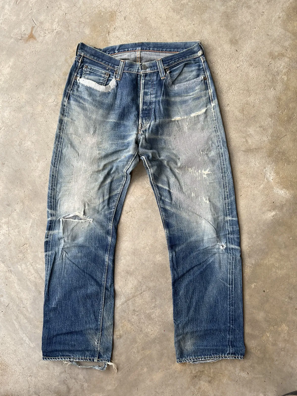 Full count selvedges distressed denim