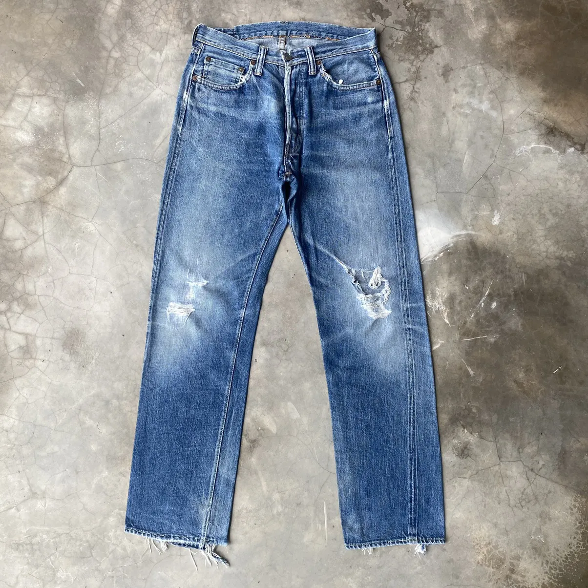 Vintage Full count selvedge jeans distress denim faded blue