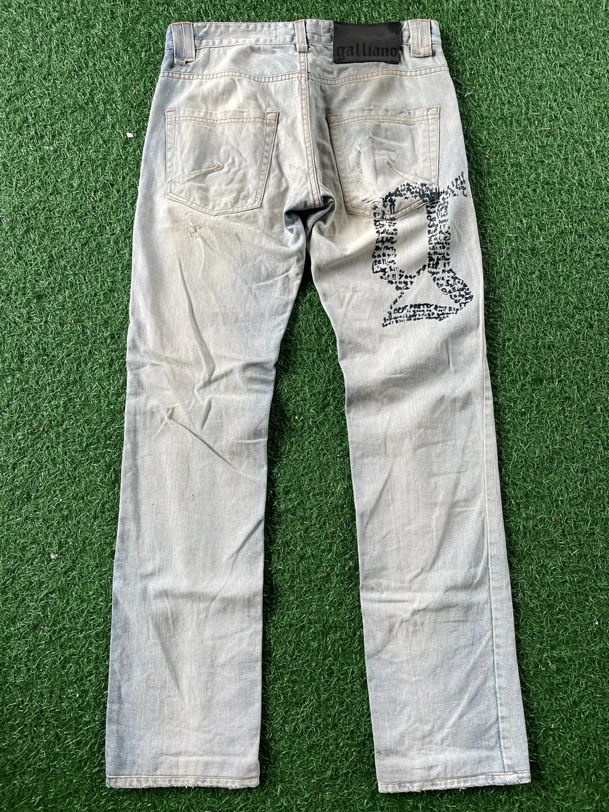 ⚡️Vintage Galliano Large Embossed Rubber Type Logo Jeans